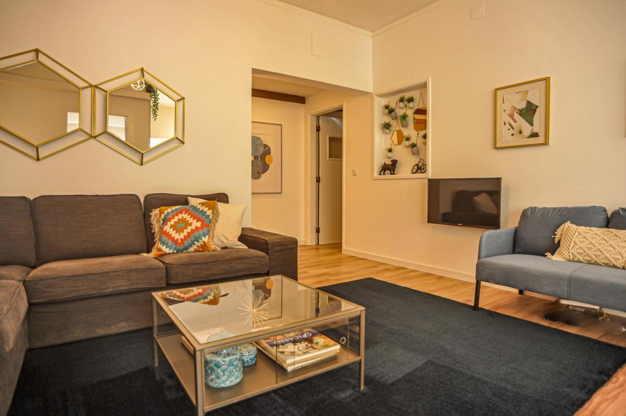 Guesthouse Marques De Pombal - 8 Bedroom Apartment Lisboa Eksteriør billede
