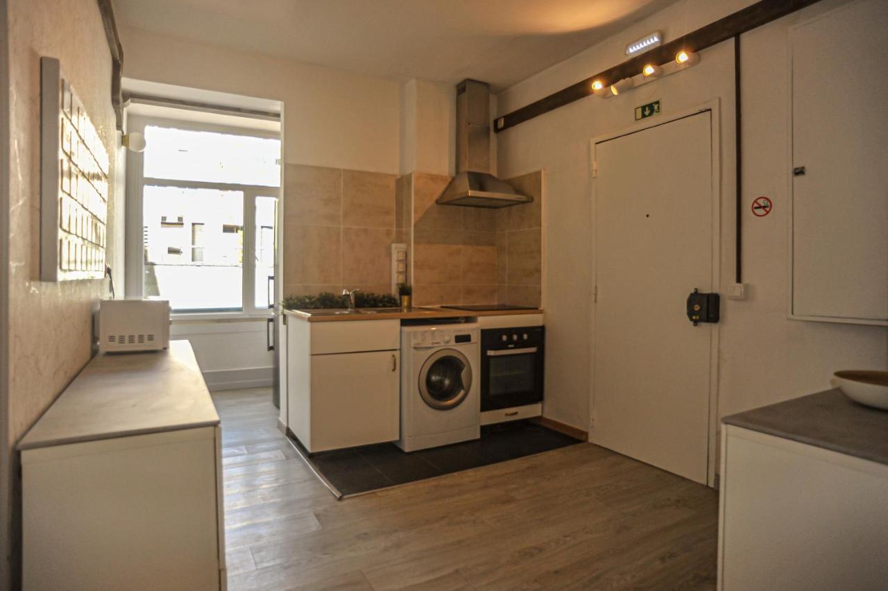 Guesthouse Marques De Pombal - 8 Bedroom Apartment Lisboa Eksteriør billede