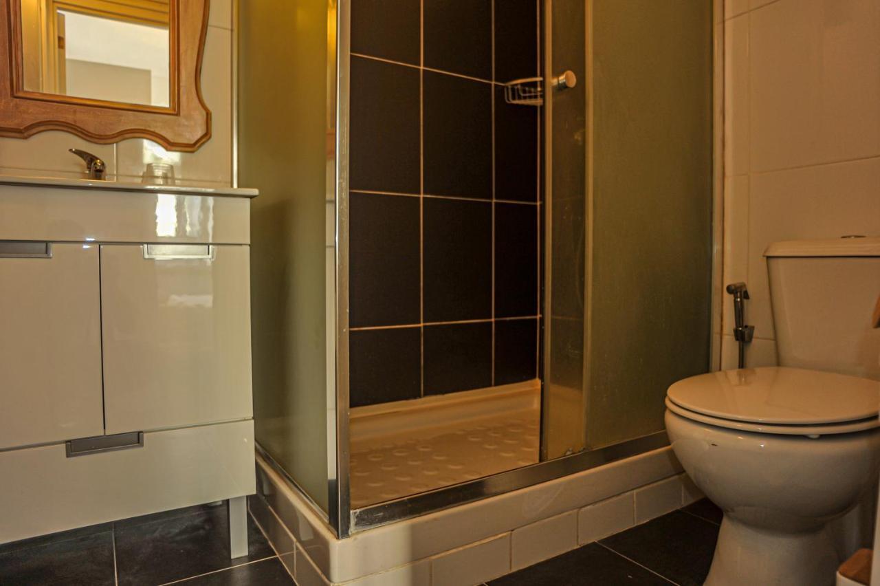 Guesthouse Marques De Pombal - 8 Bedroom Apartment Lisboa Eksteriør billede