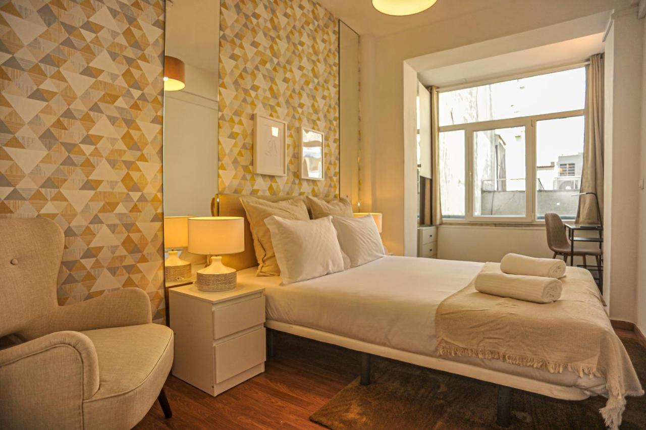 Guesthouse Marques De Pombal - 8 Bedroom Apartment Lisboa Eksteriør billede